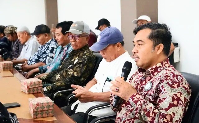 Pedagang Pasar Randudongkal, Pasar Buah dan Sayur Datangi DPRD