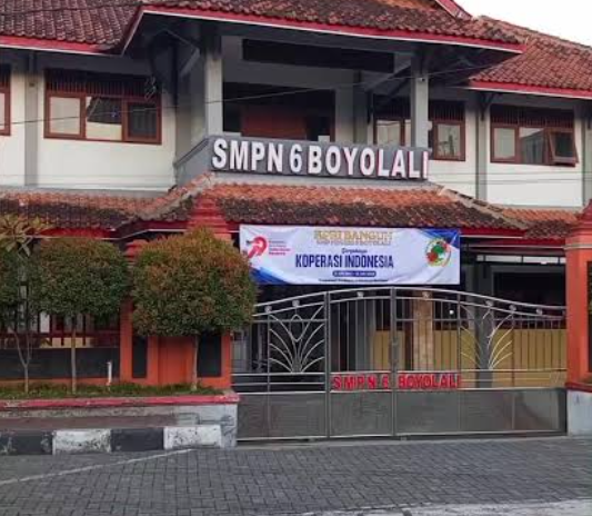 Dinkes Boyolali Temukan Kasus Dugaan Keracunan MBG di 2 SMP, Menunya Sop dan Daging