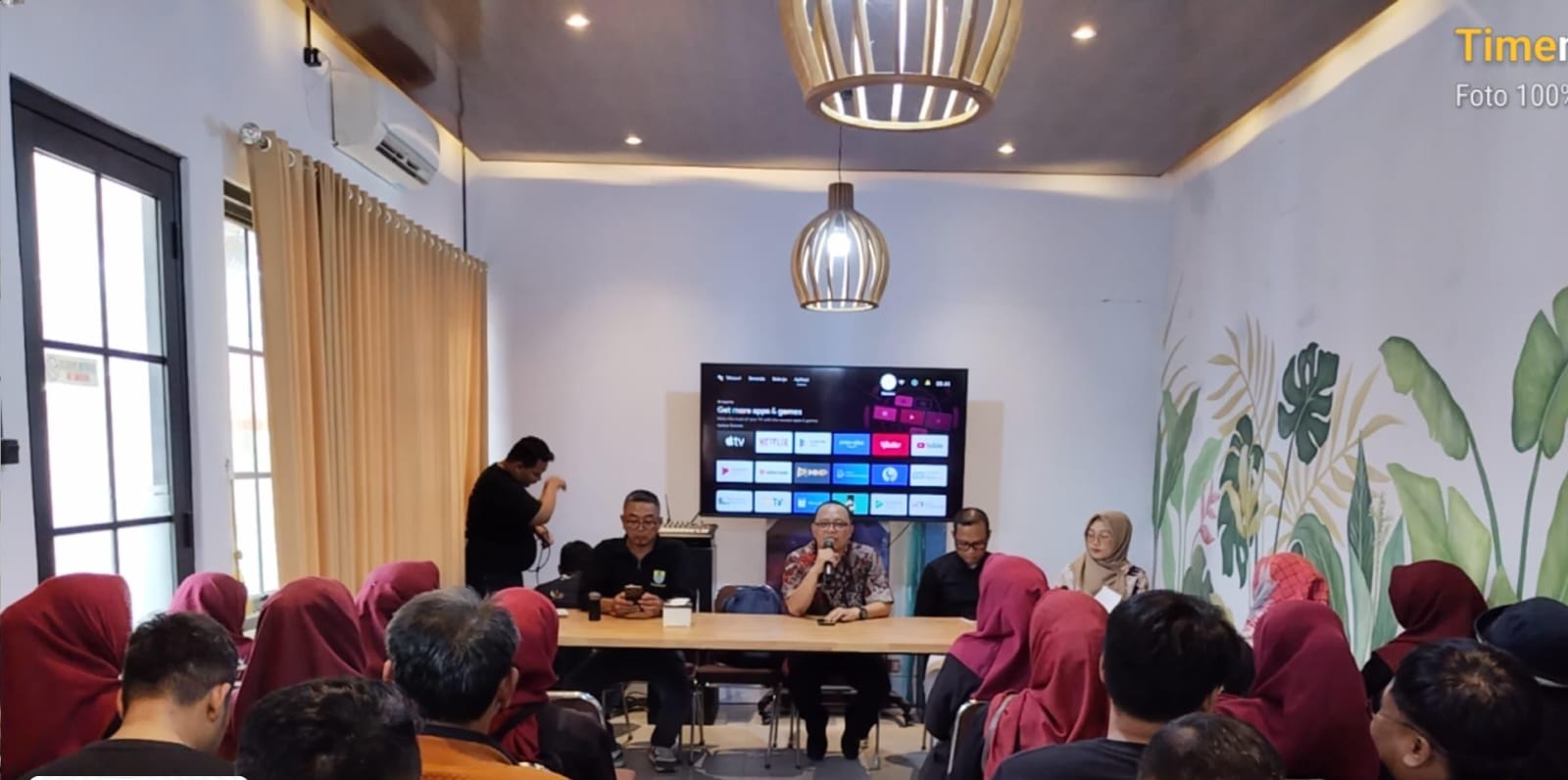 Dinsos Kabupaten Tegal Terima Kunjungan Studi Banding Bahas SLRT 