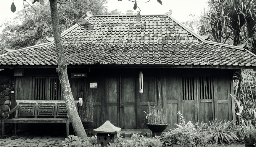 5 Rumah Adat di Jawa Tengah Selain Joglo, Unik dan Memiliki Ciri Khas Khusus