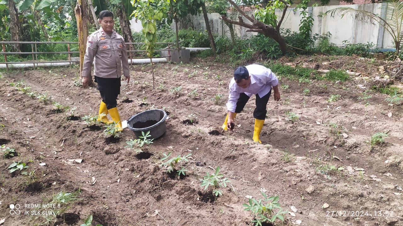 Polres Tegal Manfaatkan Lahan Kosong untuk Program Ketahanan Pangan