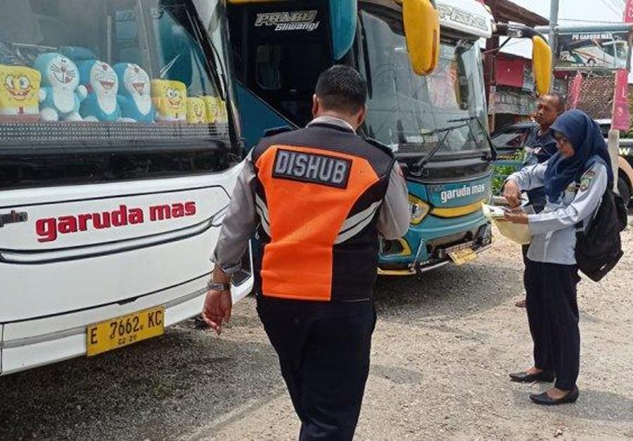 Cek Kelayakan Angkutan Massal Jelang Libur Nataru, Pemkab Blora Lakukan Pemeriksaan di Sejumlah Terminal