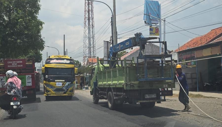 DPRD Kabupaten Tegal Sentil Proyek PJU di Munjungagung-Bogares