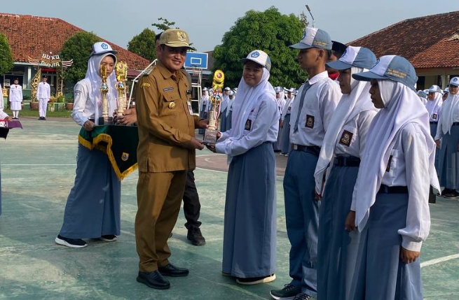 Bupati Pemalang Mansur Hidayat Gencar Safari Pendidikan Politik