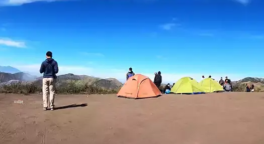 6 Tempat Camping di Lumajang yang Menawarkan Pemandangan Indah dan Banyak Spot Fotonya