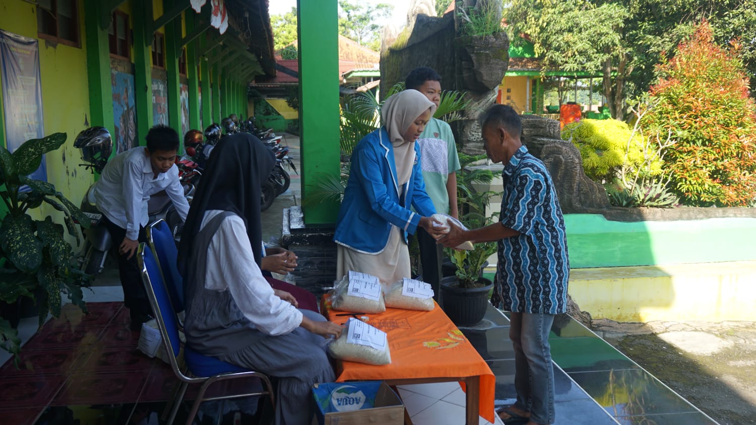 SMP Negeri 1 Balapulang Kabupaten Gelar Paket Ramadan