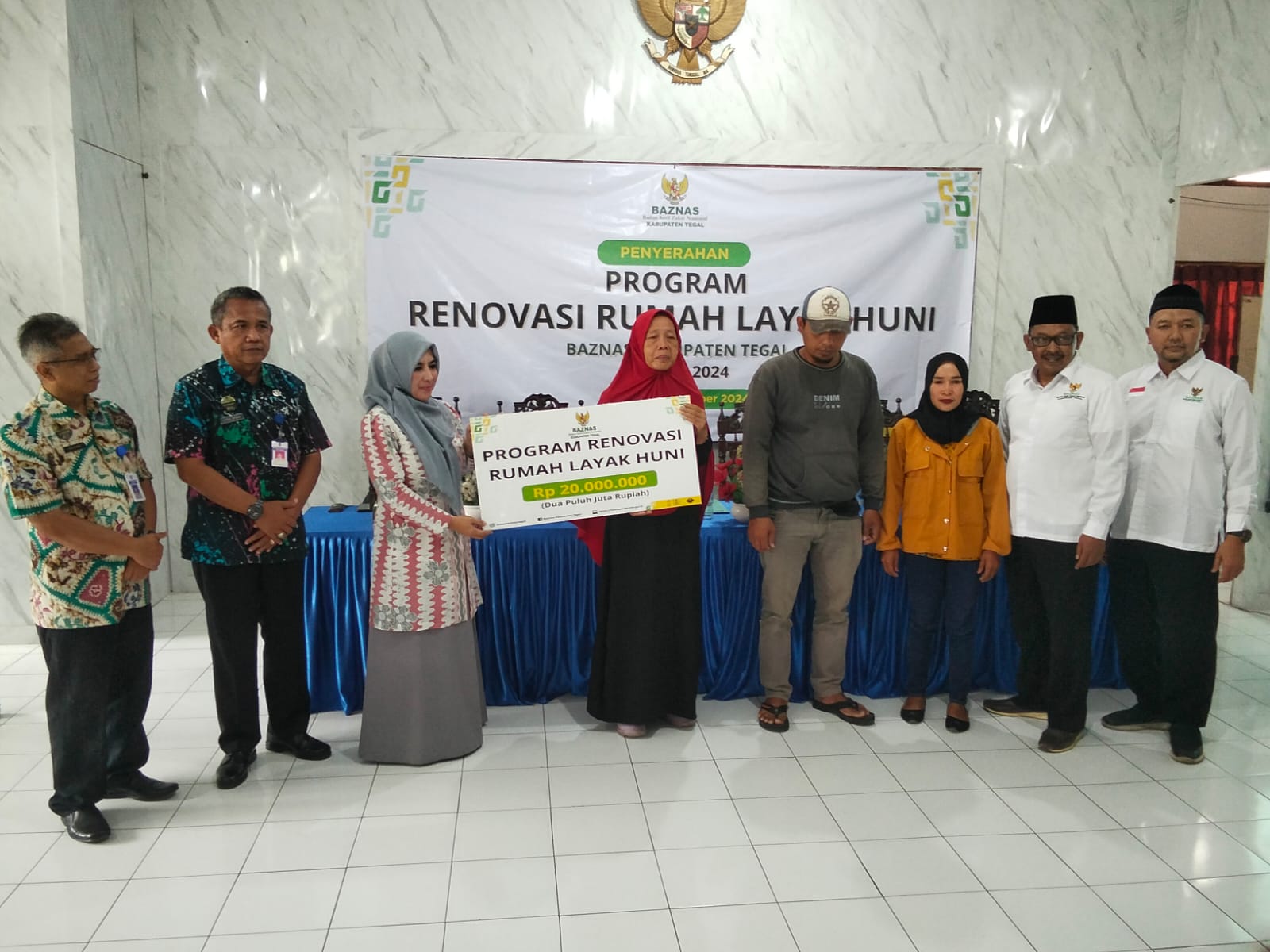 Baznas Kabupaten Tegal Kembali Salurkan Gerakan Pentasharufan Program Rumah Layak Huni 