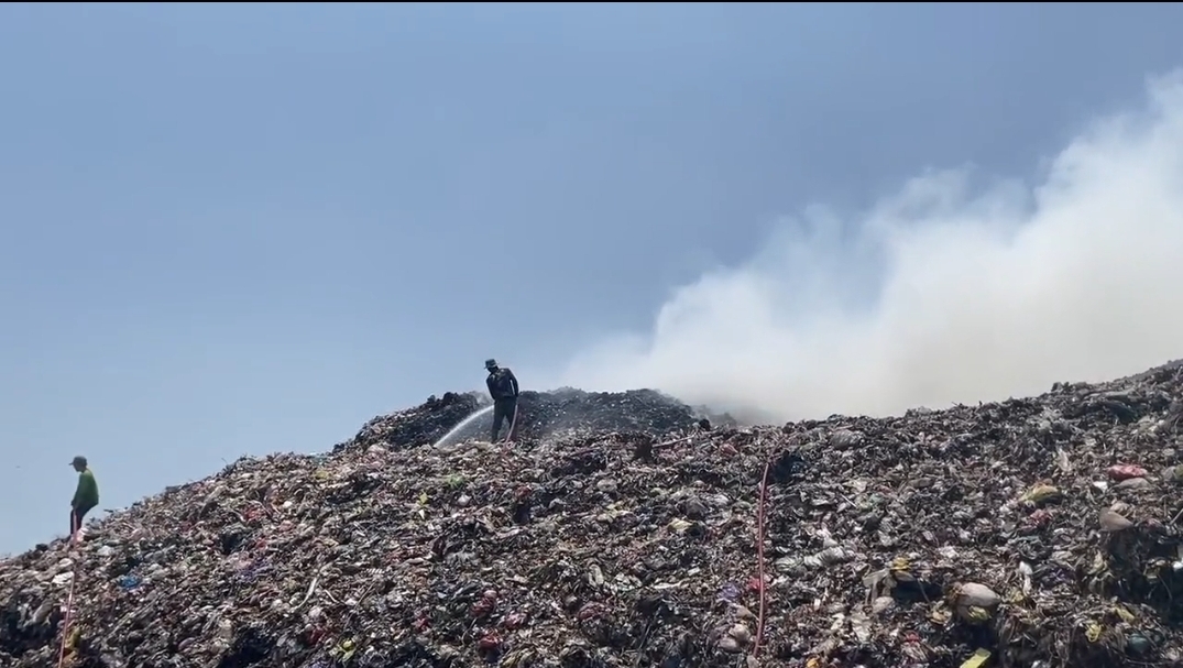 Gempar! TPS Plosojenar Pati Terbakar Hebat, Asap Tebal Membubung Tinggi Gara-gara Ini