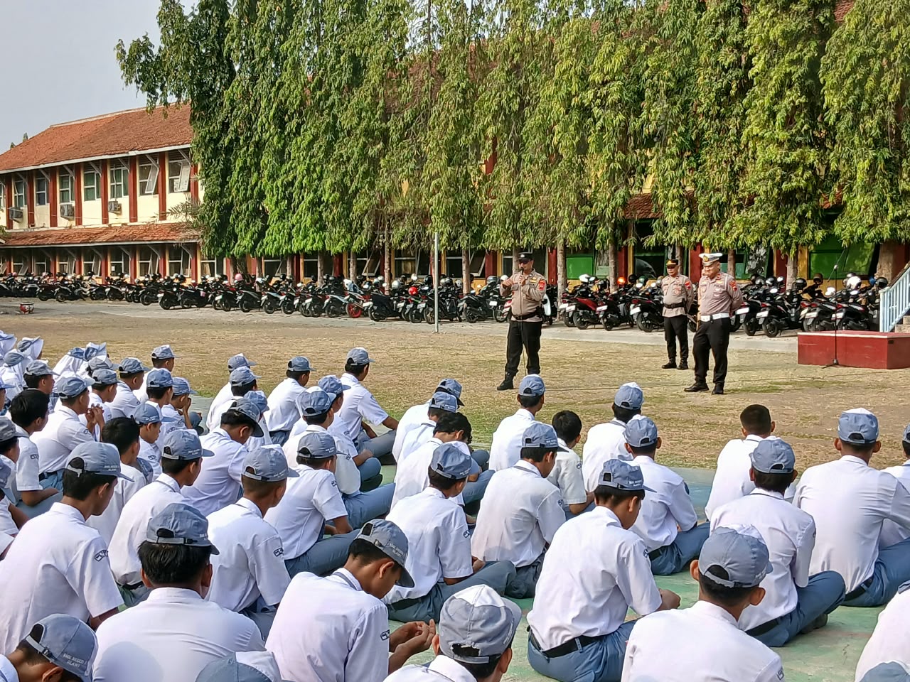 Polres Tegal Sambangi SMKN 2 Slawi, Gelar Program Polisi Peduli Pendidikan