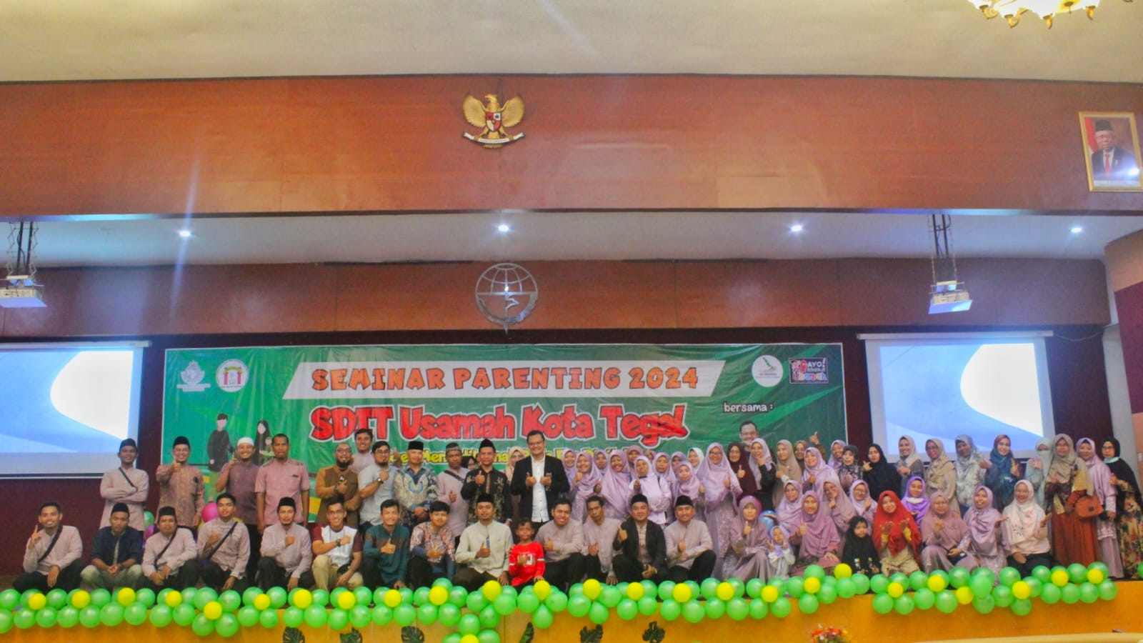 Wali Murid SDIT Usamah Kota Tegal Antusias Ikuti Seminar Parenting