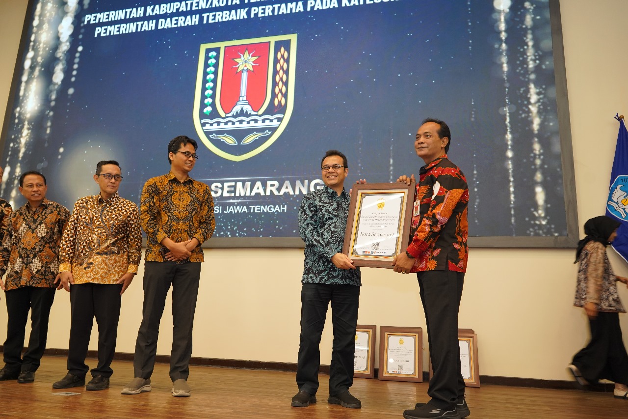 Semarang Raih Dua Penghargaan Nasional di Bidang Transformasi Digital