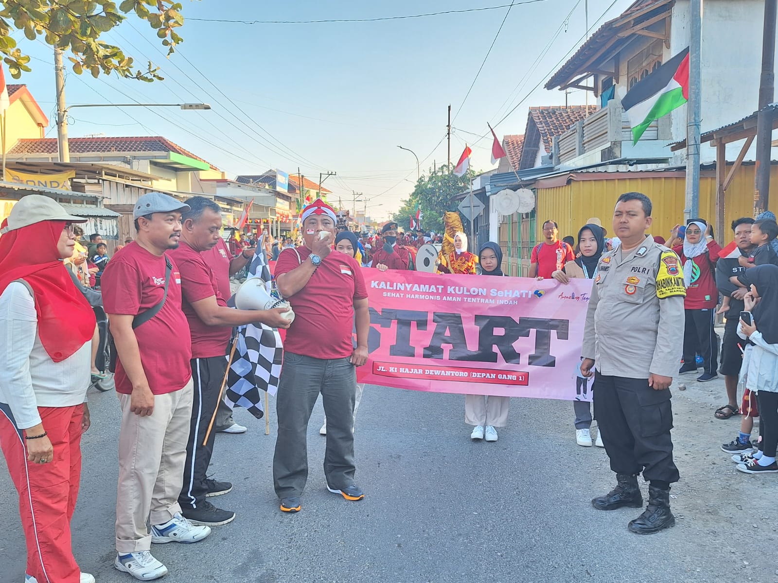 6.000 Peserta Meriahkan Jalan Sehat Kelurahan Kalinyamat Kulon Kota Tegal 