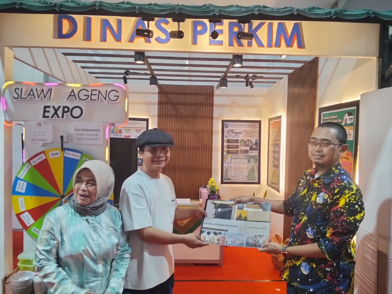 Dinas Perkim Kabupaten Tegal Serahkan Site Plan Pada Pengembang Perumahan