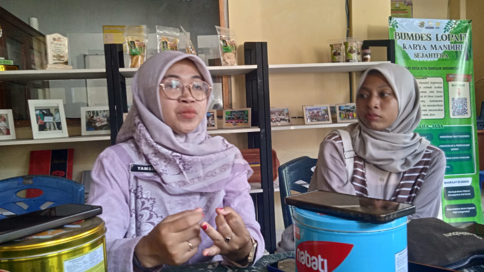 BRILink Permudah Warga Desa Lopait, Bayar Pajak Kini Cukup Lewat BUMDes