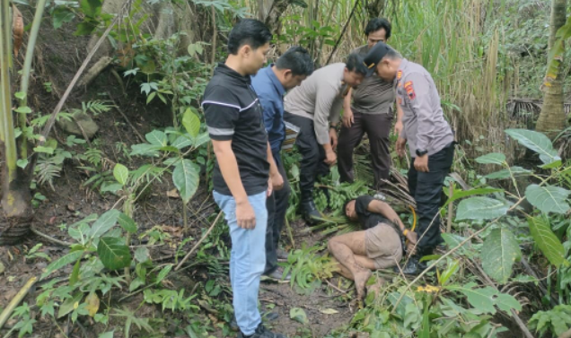 Tolak Hubungan Badan Usai Pesta Miras, Karyawan Pabrik Dianiaya - Pelaku Dibekuk Kurang dari 4 Jam 