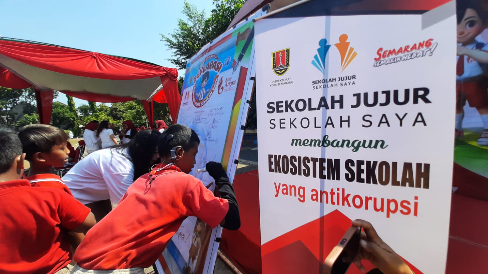 Deklarasi Sekolah Jujur Sekolah Saya, SD Negeri Sendangmulyo 4 Semarang Luncurkan Aplikasi Bang Angsa