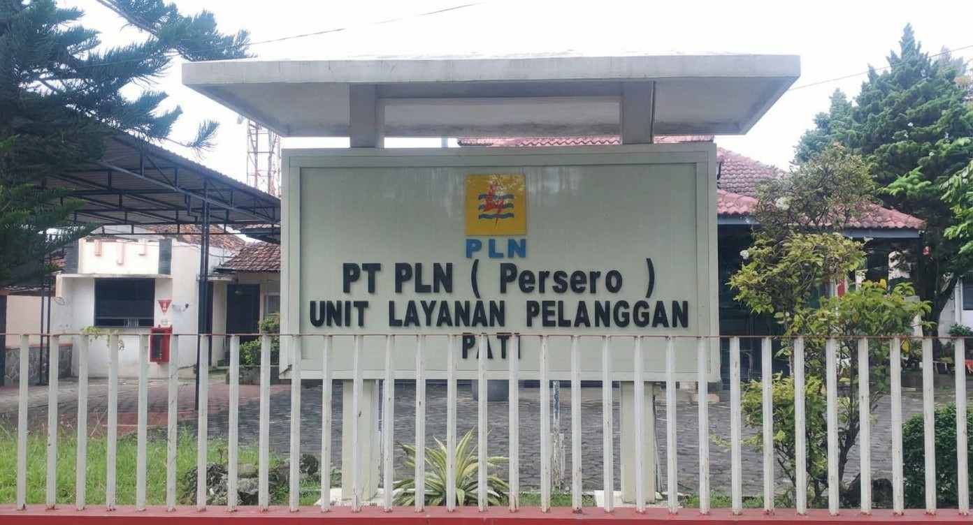 Bikin Naik Pitam! Listrik Mati 16 Jam Nonstop di Bageng Pati, Ratusan Warga Geruduk Kantor PLN