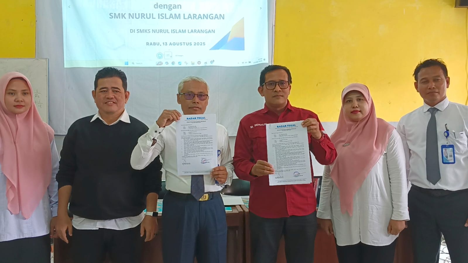 SMK Nuris Larangan Brebes Launching Mading Digital dan Bentuk Tim Liputan Sekolah ‎
