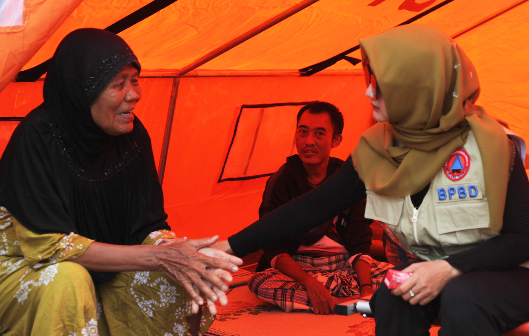 Banjir Hantam Dua Kelurahan di Kota Tegal, Ratusan Warga Mengungsi