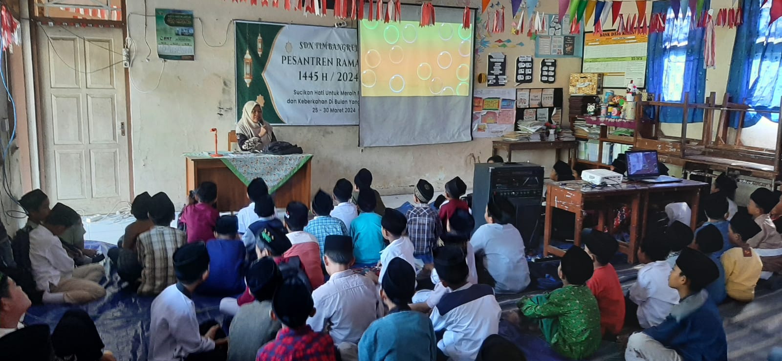 SD Negeri Timbangreja 01 Kabupaten Tegal Adakan Pesantren Ramadan 