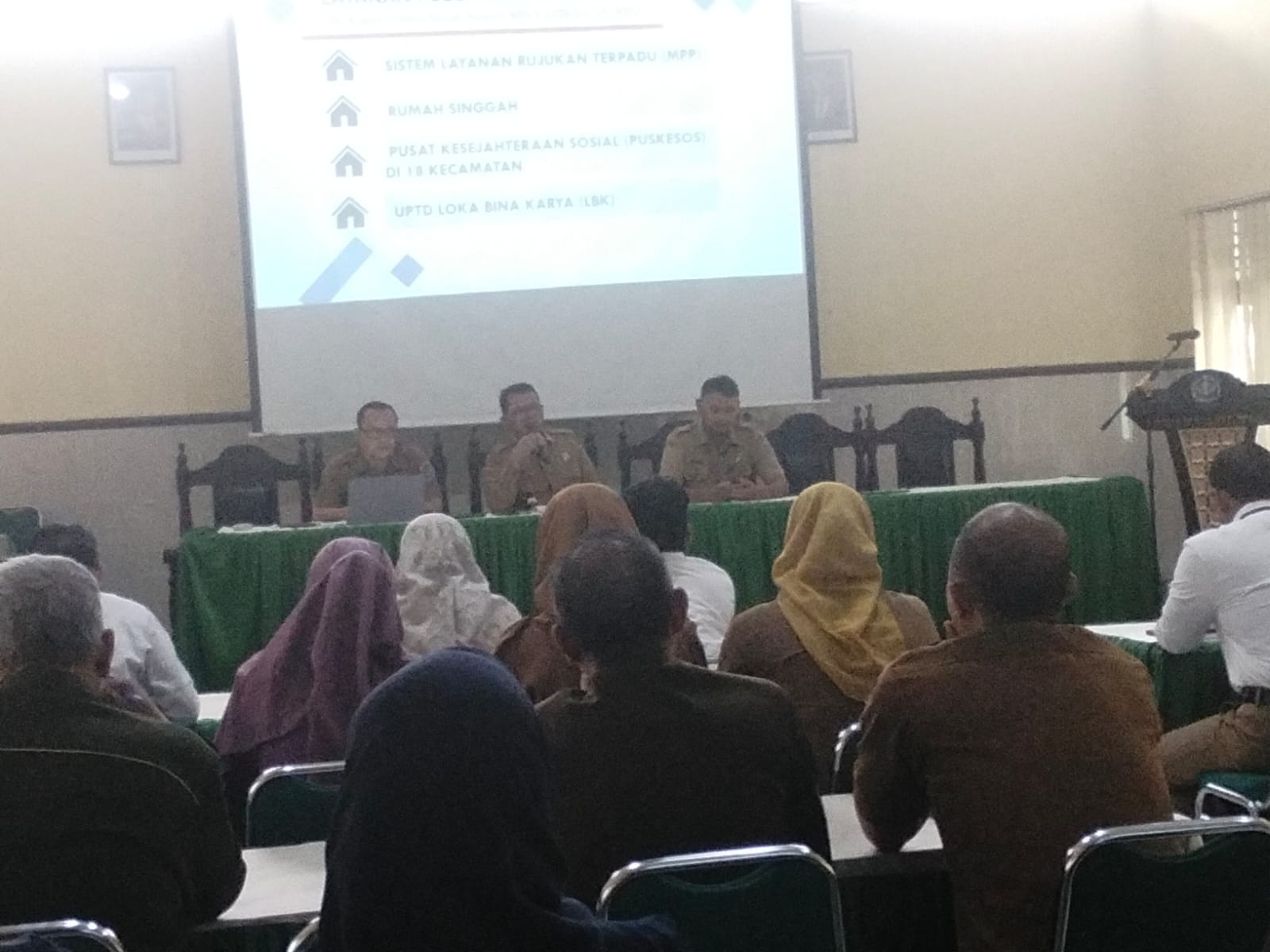 Ratusan Peserta KIS PBI JKN Pengungsi Padasari Tegal Diaktifkan 