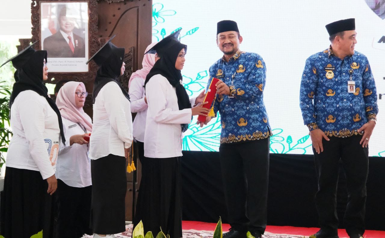 Mensos: PKH Bukan Bantuan Permanen