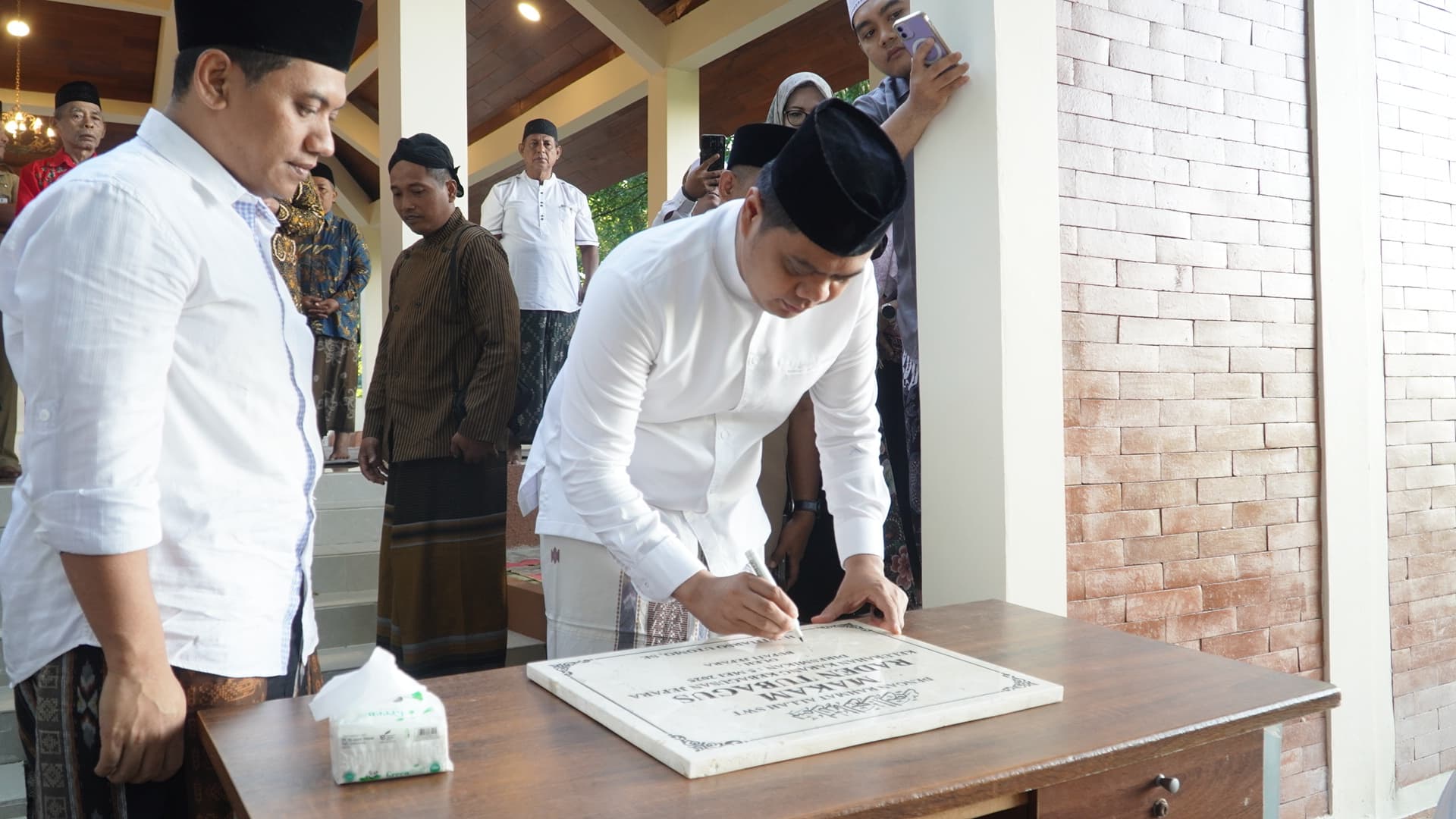 Harapkan Sejarah Tak Hilang, Kisah Leluhur Warga Jepara Diarsipkan Tertulis