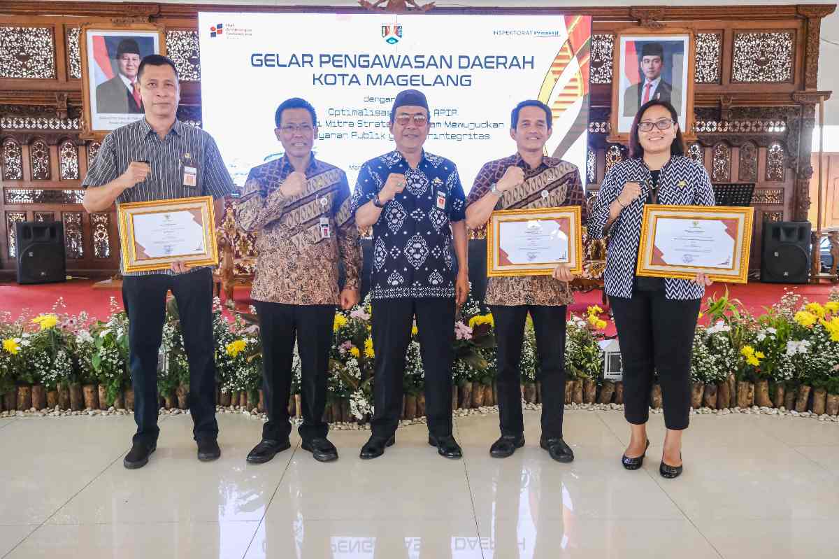 Gelar Pengawasan Daerah Kota Magelang, Tiga OPD Terbaik Raih Penghargaan