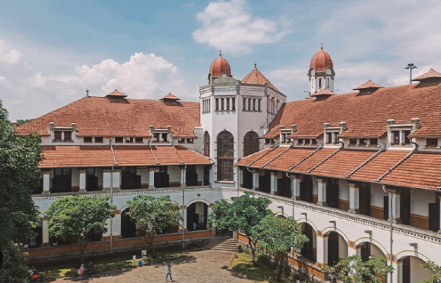 8 Tempat Bersejarah di Jawa Tengah