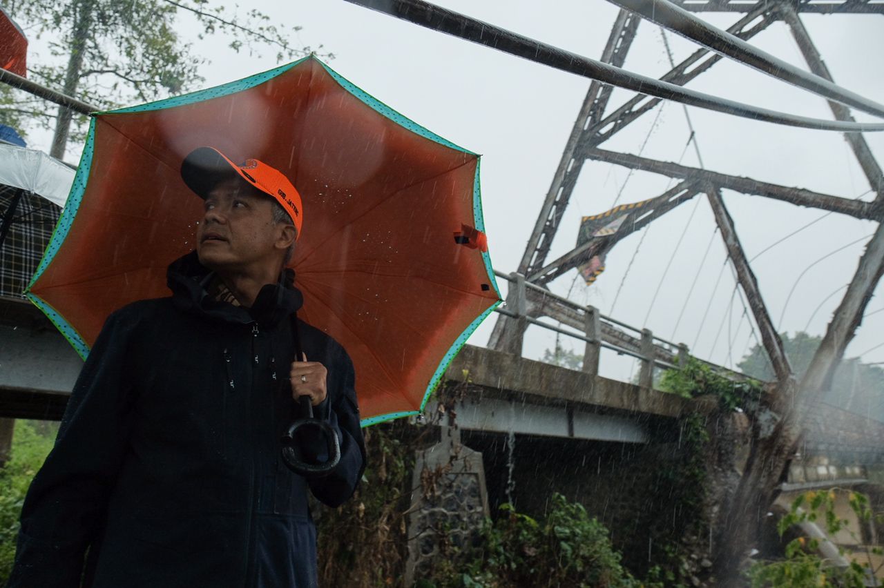 Ganjar Janji Cepat Selesaikan  Jembatan Rusak di Kendal