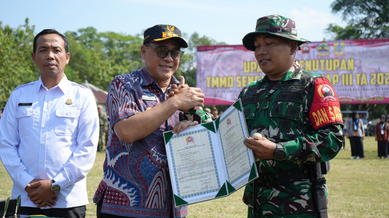 Wakil Bupati Pemalang Tinjau Hasil TMMD ‎