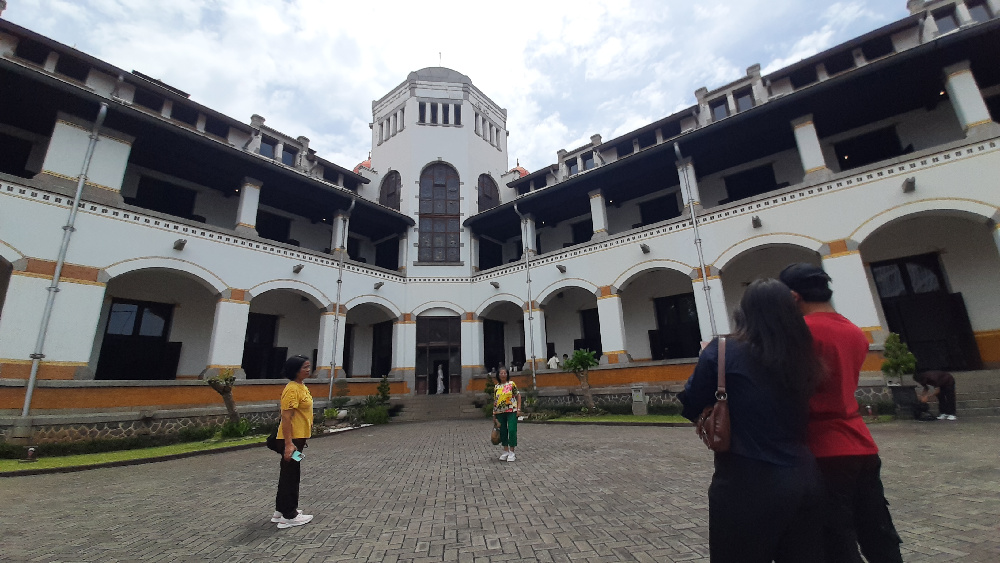 Pengunjung Lawang Sewu Ditarget Mencapai 60 Ribu Wisatawan pada Libur Lebaran, Midnight Tour Jadi Magnet Baru