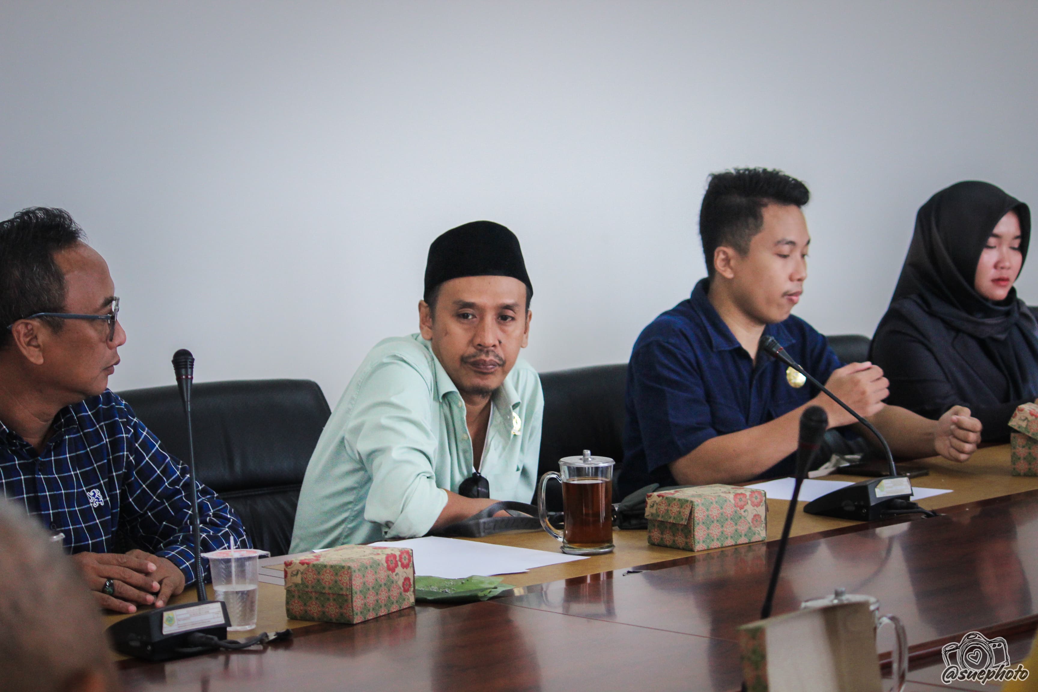 Anggota Komisi A DPRD Kabupaten Pemalang Rapat Kerja dengan Perwakilan Kepala Desa 