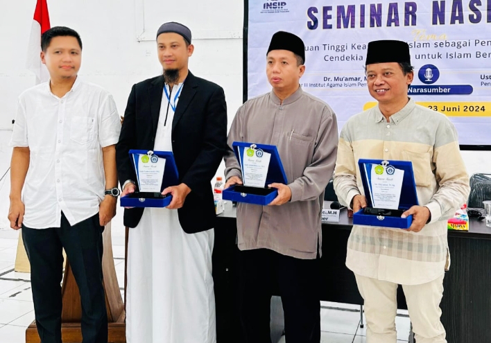 Insip Pemalang Kirim 4 dosen Isi Seminar Nasional  di Balikpapan 