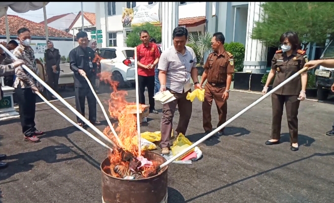 Pemusnahan Barang Bukti di Kejaksaan Negeri Pemalang Didominasi Kasus Perlindungan Anak dan Perempuan, Kok Bis