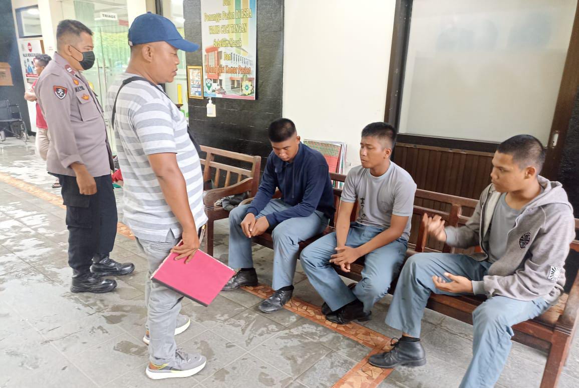 Rombongan Pelajar Asal Cirebon Naik Truk Diserang Kelompok Lain, Satu Alami Luka Bacok