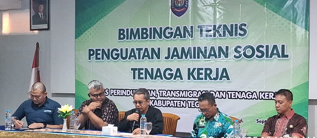 Dinas Perintransnaker Kabupaten Tegal Gelar Bimtek Penguatan Jaminan Sosial Tenaga Kerja 