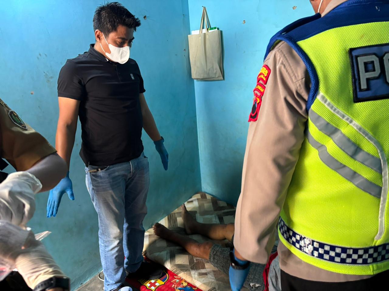 Pria Paruh Baya Ditemukan Tewas di Kamar Kos Sragi Pekalongan