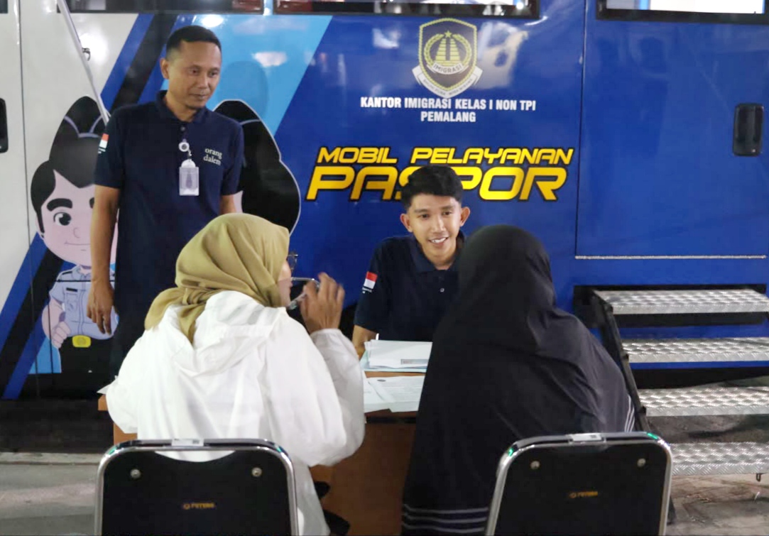 Sowan Ratri, Cara Imigrasi Pemalang Buka Layanan Paspor Malam Hari