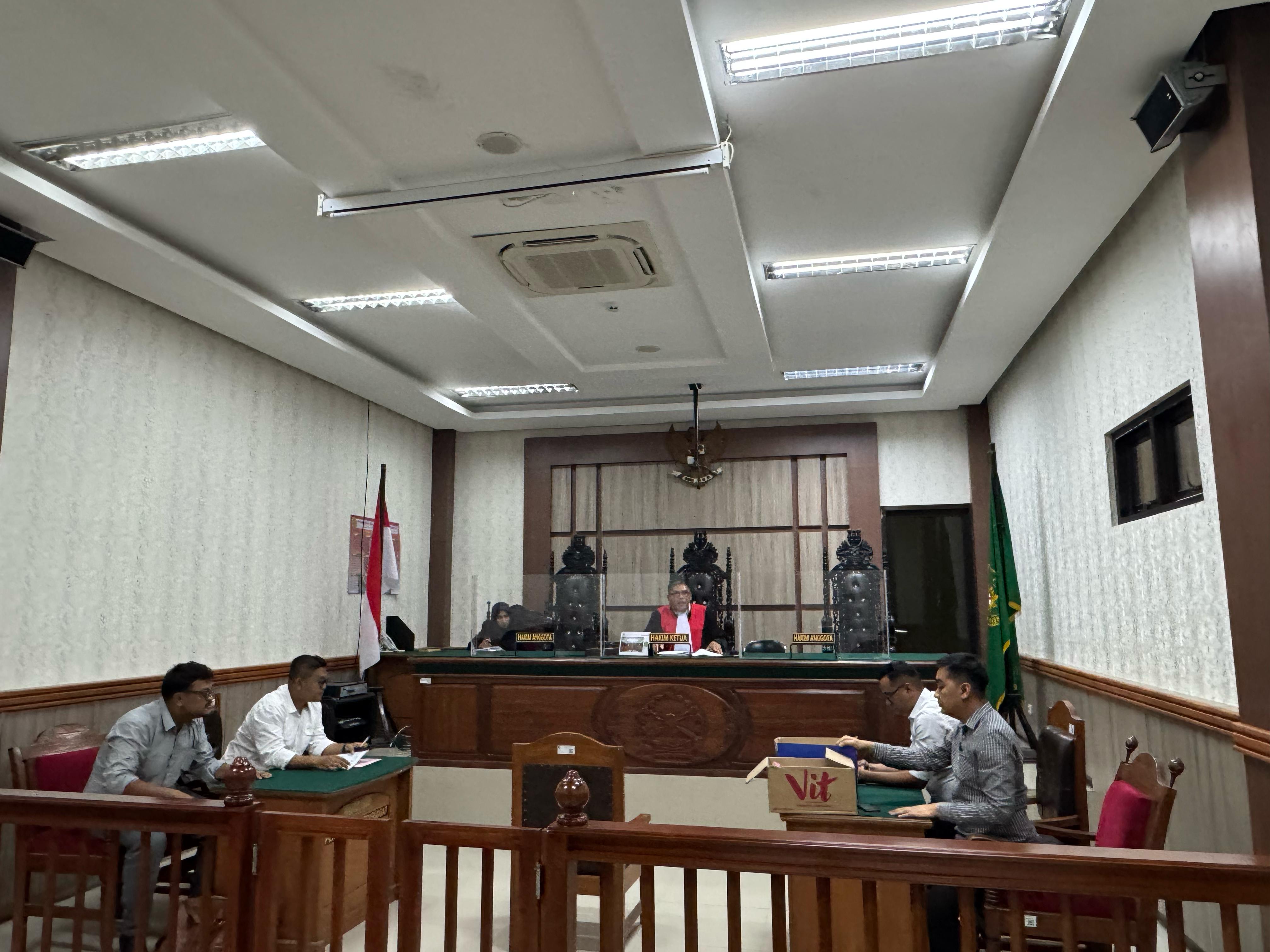 Penyidik Kejaksaan Negeri Kabupaten Tegal Datangi Sidang Praperadilan