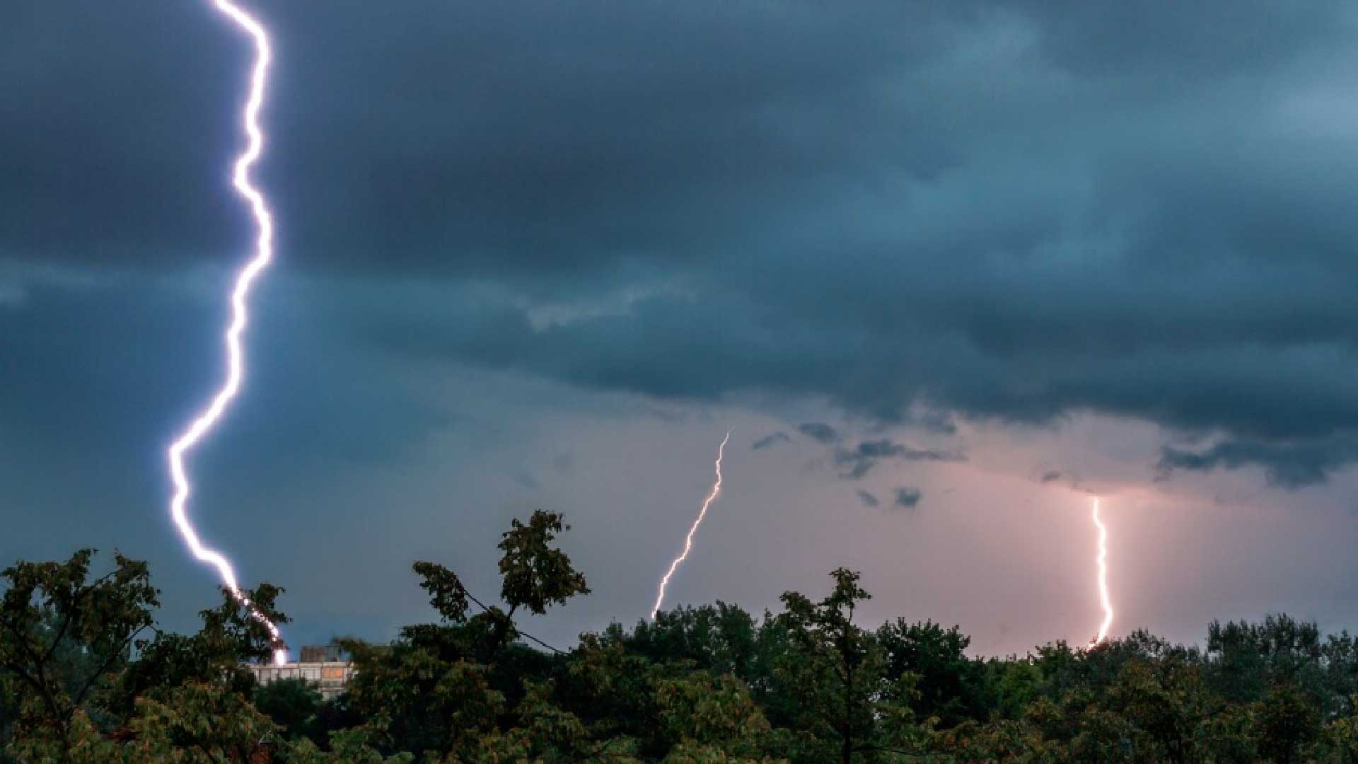 Petani di Rajeg Grobogan Tewas Tersambar Petir