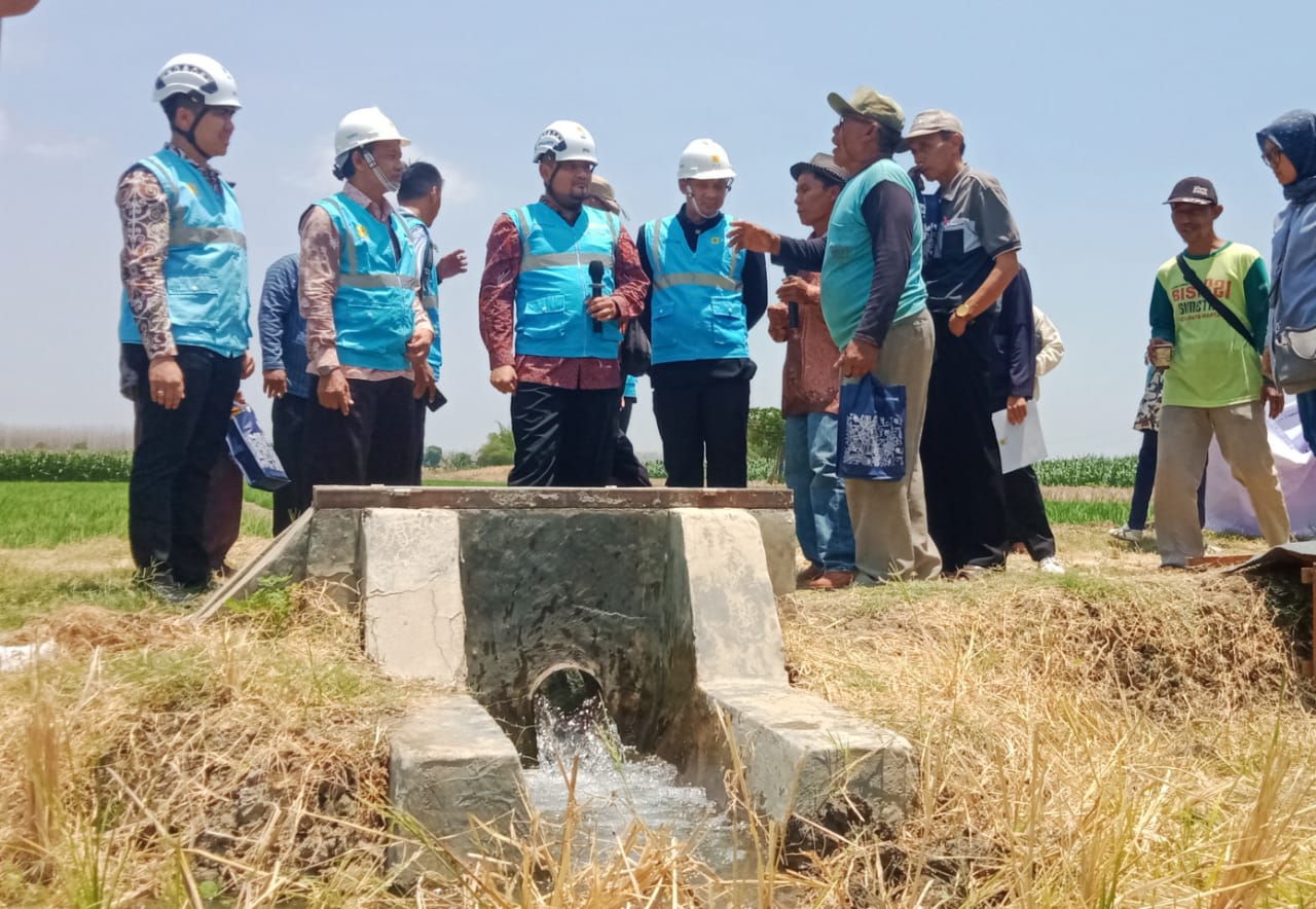 Penyambungan Listrik Baru di Pompa Air Kabupaten Pemalang 