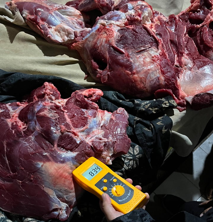 Temuan Daging Sapi Gelonggongan di Pasar Raya Salatiga, Dispangtan : Kadar Air 83,8% – 85,6%