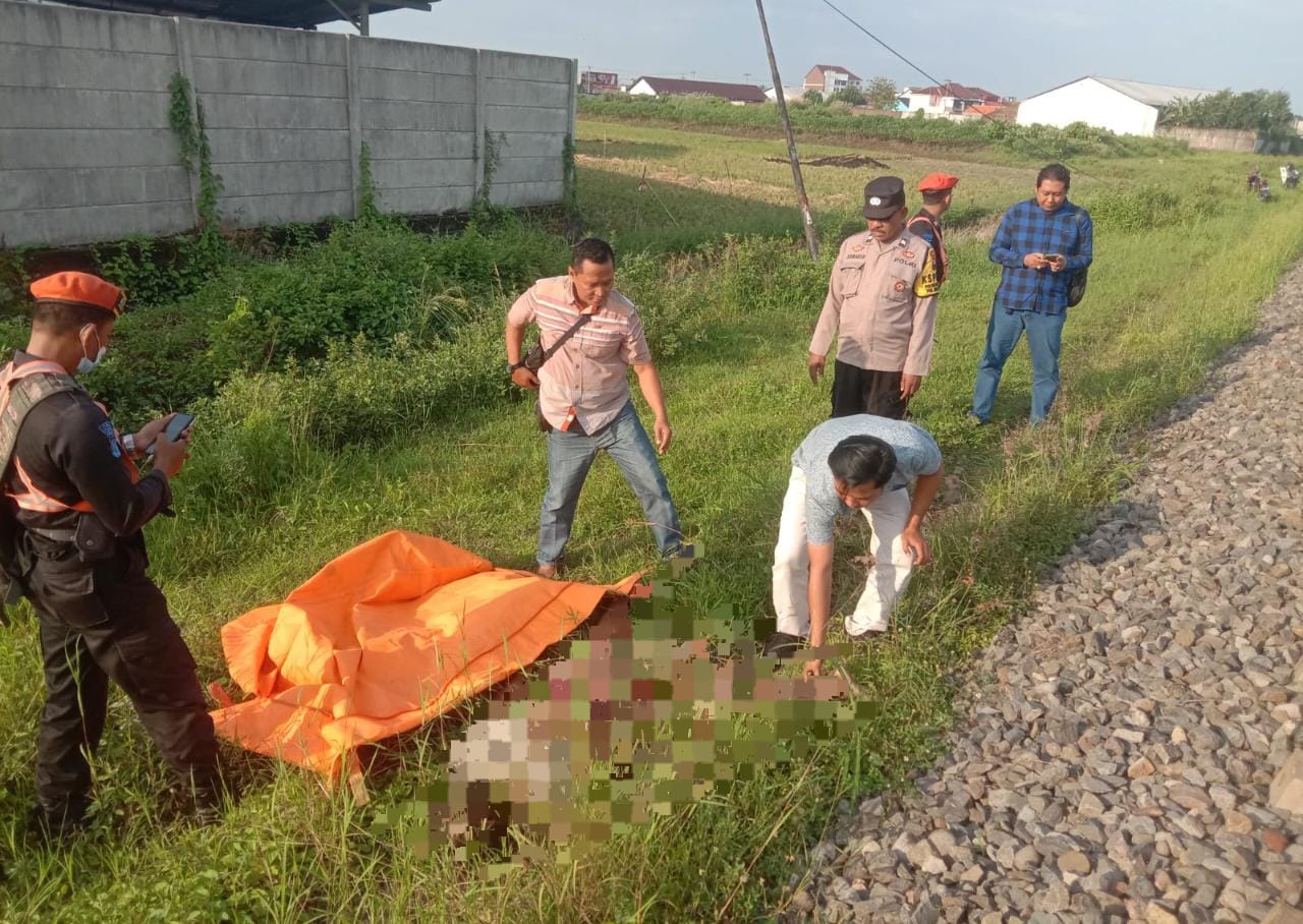 Kakek Tewas Tertemper KA Argo Cirebon