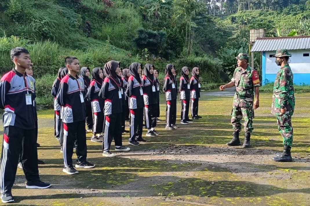 Kegiatan Lapangan Wisata, Bentuk Siswa di Kabupaten Pemalang Berkarakter dan Disiplin 