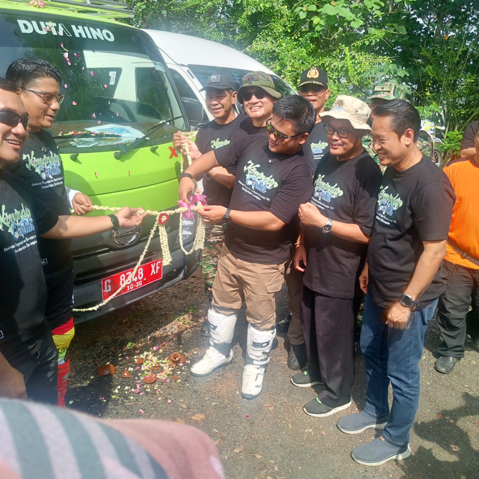 Apresiasi Bantuan Armada Truk  Pengangkut Sampah ‎