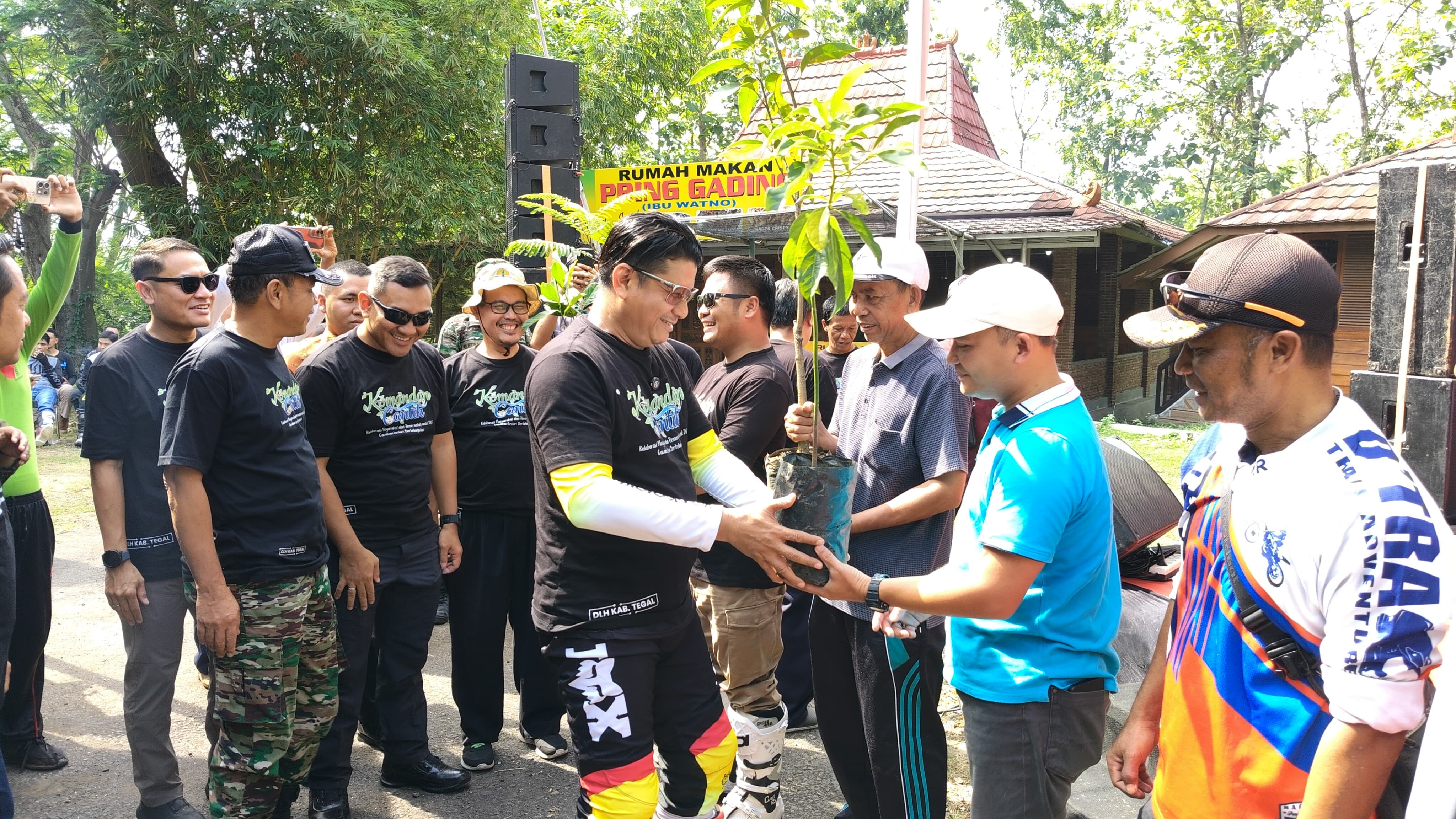 DPRD dan Pemkab Tegal Kompak Hijaukan Waduk Cacaban