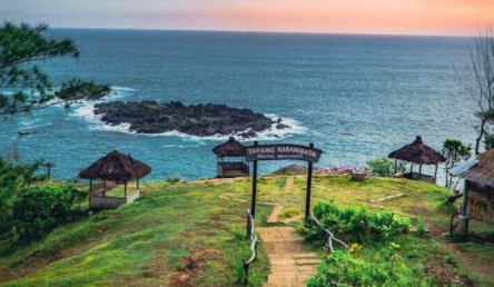 5 Wisata Populer di Jawa Tengah yang Bernuansa Bali