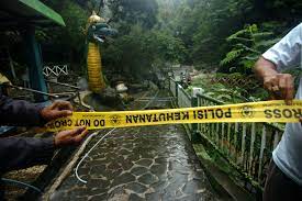 Mitos dan Legenda Wisata Guci di Tegal, Dipercaya Bikin Awet Muda!