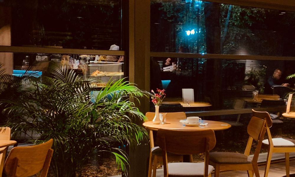 Nongkrong Asik! ini 6 Daftar Cafe Hidden Gem di Semarang